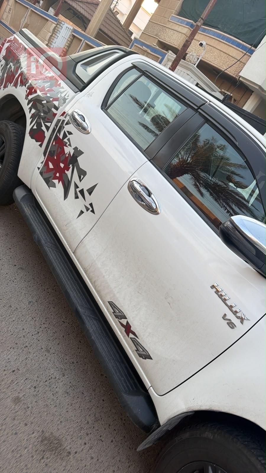 تويوتا هايلوكس